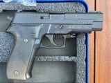Sig Sauer P226. .40S&W, 9mm, .357sig - 5 of 10