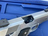 Colt Combat Commander 1911 .45 ACP - 4 of 9