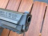 Smith & Wesson M&P ProSeries 40 S&W
4.25” - 6 of 10
