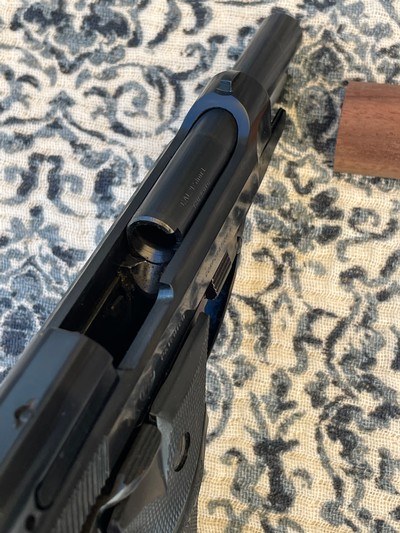 Beretta 84B .380 - Image 9 of 10