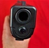 Glock 19 Gen 3 like new - 6 of 10