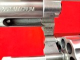 S&W 686-6357mag revolver 3" stainless steel - 13 of 15