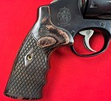 Smith & Wesson
model 25 -15 in 45lc - 6 of 15