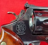 Smith & Wesson
model 27-2
in 357mag WITH 8 3/8" BARREL IN IT'S WOODEN PRESENTATION BOX - 6 of 15