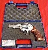 Smith & Wesson model 66-2 357 magnum SS3 T's revolver