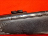 Weatherby Mark V 375 H&H magnum - 3 of 15
