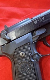 Beretta M9A1-22 .22 LR 4.9" Pistol - 3 of 12