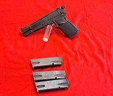 Browning Hi Power 9mm pistol Made in Belgium - 2 of 10