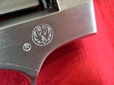 Ruger Redhawk 44mag SS - 9 of 13