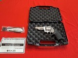 Ruger Redhawk 44mag SS - 3 of 13