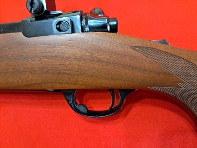 Ruger M77 7mm mag rifle with scope rings - Image 4 of 13