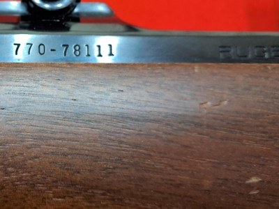 Ruger M77 7mm mag rifle with scope rings - Image 9 of 13