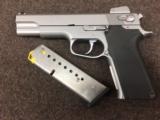 AS NEW SMITH WESSON 1006 10MM
PISTOL - 11 of 12