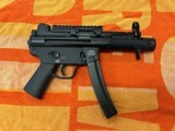 heckler & koch
sp5k new in box - 8 of 9