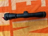 leupold m8-4x eer pistol scope - 4 of 4