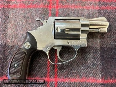 SMITH & WESSON 36