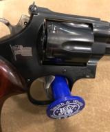 Smith & Wesson 29-3 - 2 of 5