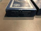 Smith & Wesson model 36 with original box - 2 of 8
