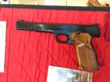 Smith & Wesson model 41 with box 7" barrel
- 3 of 9
