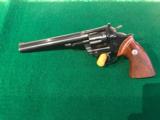 Colt Trooper MK 3
22LR - 1 of 10