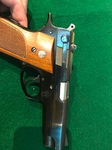 Smith and Wesson Model 39 no dash with box - 6 of 10