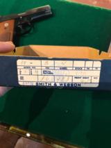 Smith and Wesson Model 39 no dash with box - 4 of 10
