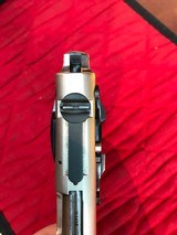 Smith & Wesson Model 59 with original box - 10 of 15