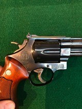 Smith & Wesson model 57 41 Mag - 6 of 15