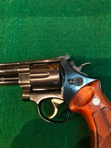 Smith & Wesson model 57 41 Mag - 9 of 15