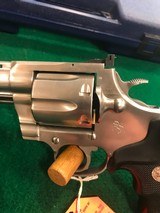 Colt Anaconda with box 44 Mag - 7 of 15