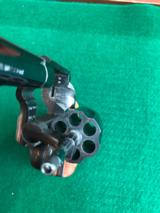 Smith & Wesson 547 9mm revolver - 11 of 15