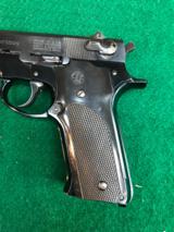 Smith & Wesson model 59
9mm with box - 5 of 15