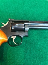 Smith & Wesson model 586 357 Mag - 8 of 15