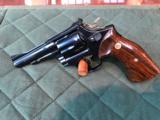 Smith & Wesson model 18-3 with original box and Rosewood grips - 5 of 15