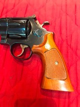 Smith & Wesson 25-2 With presentation case - 9 of 15