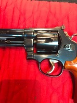 Smith & Wesson 25-2 With presentation case - 8 of 15