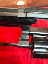 Smith & Wesson 25-2 With presentation case - 11 of 15