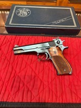 Smith & Wesson model 52-2 with original box - 2 of 15