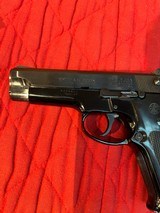 Smith & Wesson model 59 with original box - 6 of 15