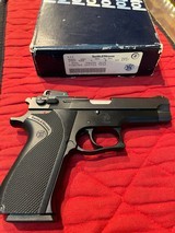 Smith & Wesson Model 3904 9mm with original box - 2 of 15