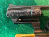 Smith & Wesson Model 19-5 Fully Engraved with Gold Plating - 10 of 14