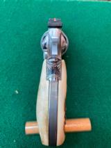 Smith & Wesson 686-3 Fully Engraved 357 mag - 14 of 15
