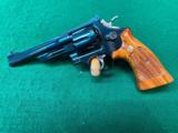 Smith & Wesson 27-5 357 mag - 1 of 15