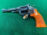 Smith & Wesson Model 19-5 - 1 of 15