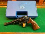 Smith & Wesson Model 19-7 - 1 of 15