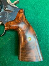 Smith & Wesson Model 19-7 - 3 of 15