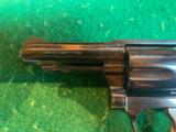 Smith & Wesson Model 36-1 with original box - 5 of 15