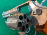Smith & Wesson Model 686 with factory High Profile sights - 11 of 15