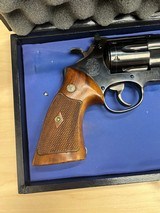 Smith & Wesson Pre Model 29 44 mag with original display case - 6 of 15