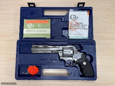 1993 Colt Anaconda in 45 Colt
with original box and manual